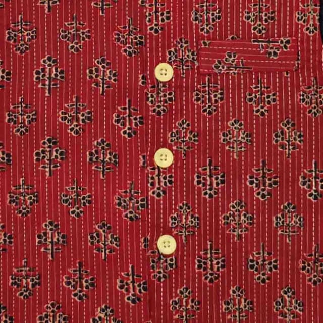 Snowflakes Kantha Work Boys' Waistcoat With Floral Prints - Maroon