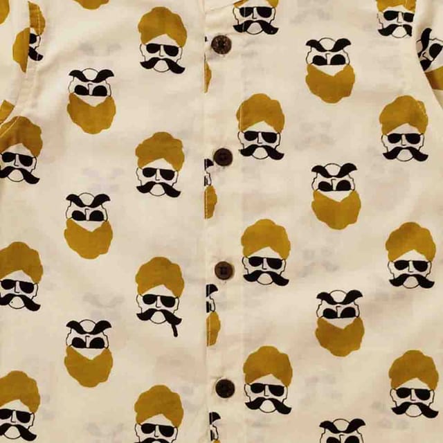 Snowflakes Boys Half Sleeve Shirt With Moustache Prints - Off White