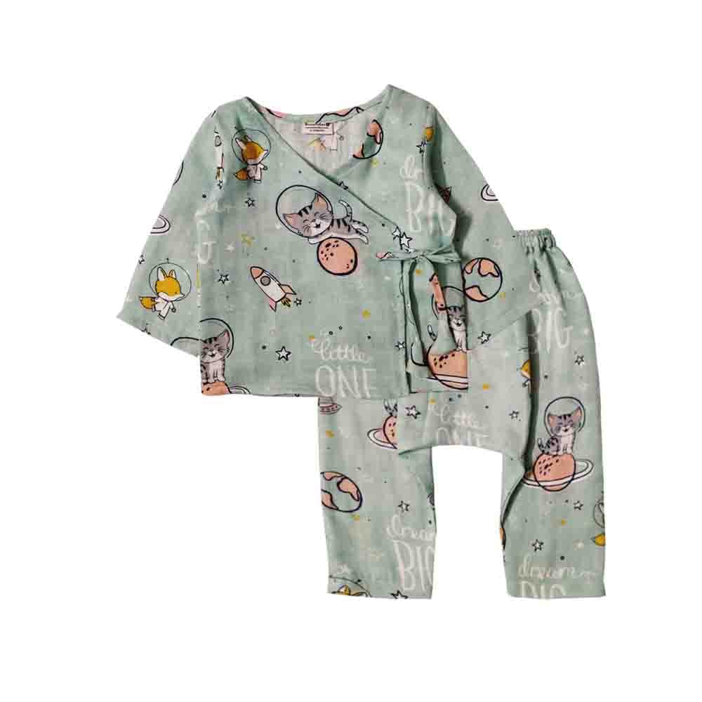 Snowflakes Unisex Muslin Infant Jabla Top With Cat Print And Harem Pant Set - Light Green